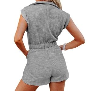 CUPSHE Romper Cap Sleeve Zip Up Textured Mock Neck Elastic Waist Short JumpsuitL